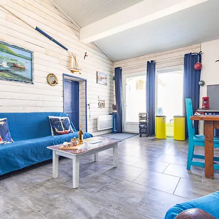 Petite Maison Typique *