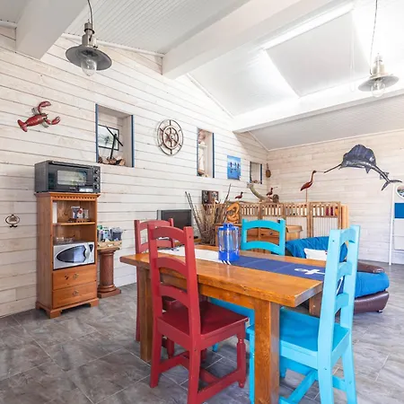 Petite Maison Typique *