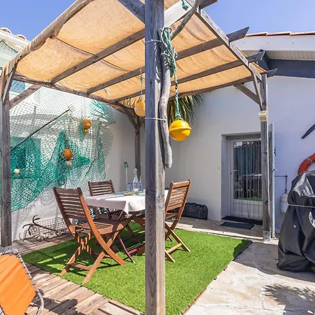 Petite Maison Typique * La Cotinière